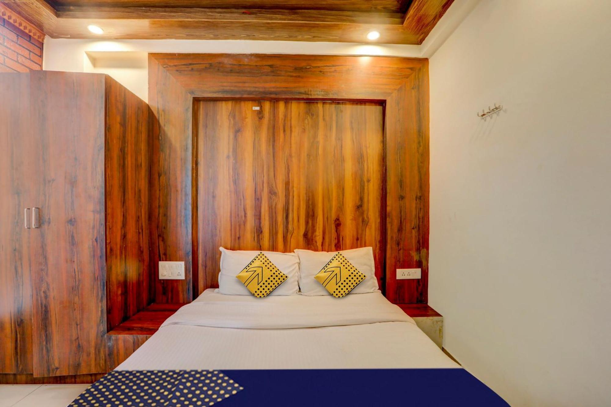 מייזור Hotel O Rajdhani Group Of Hotels מראה חיצוני תמונה